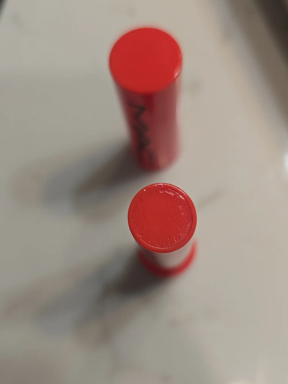 MAC Squirt Plumping Gloss Stick In HEAT SENSOR (12)